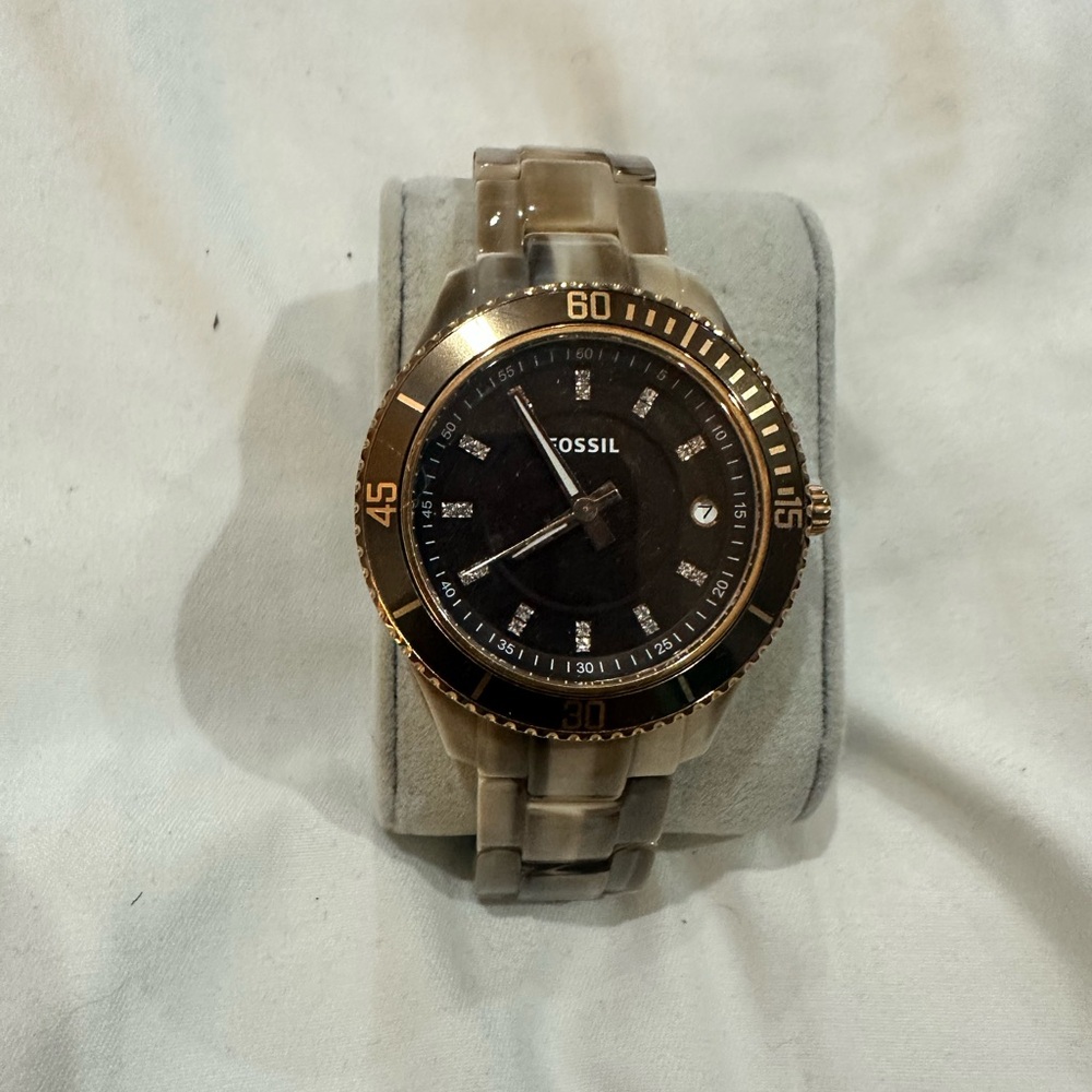 Fossil Men's Black Dial Gold-Tone Watch